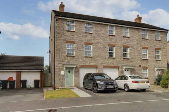 3 Bedroom Terraced